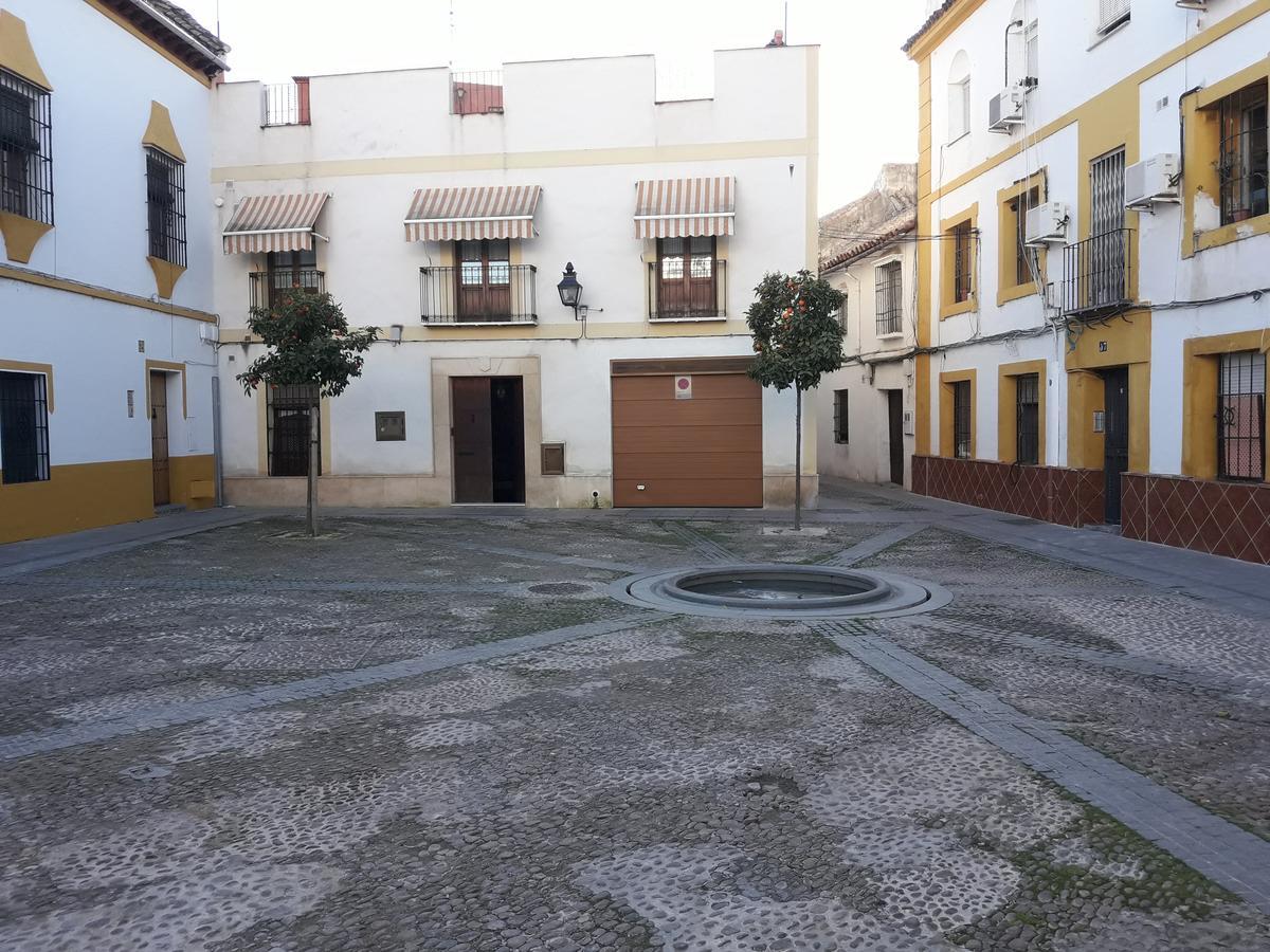 Sleep & Shower In A Typical District