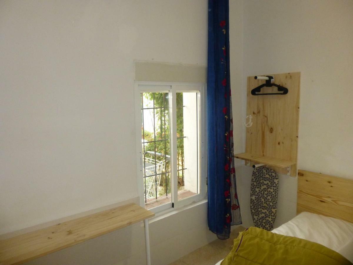Apartamento Sleep & Shower In A Typical District *