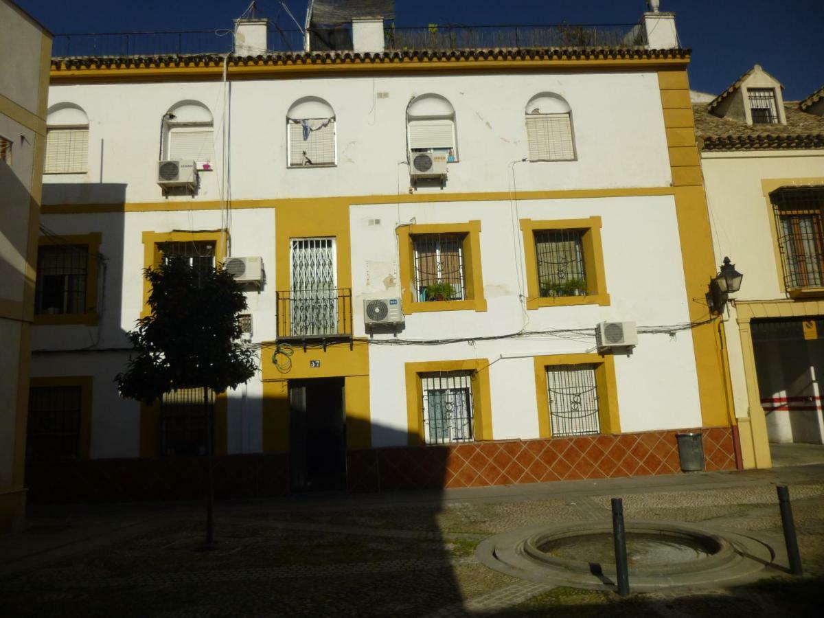 Sleep & Shower In A Typical District Córdoba
